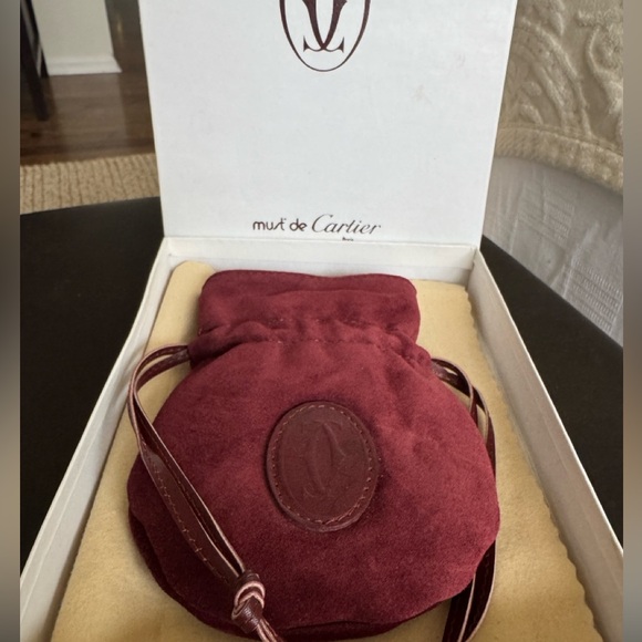 Vintage Must the Cartier Bordeaux
Suede/Leather  Pouch - Picture 6 of 9